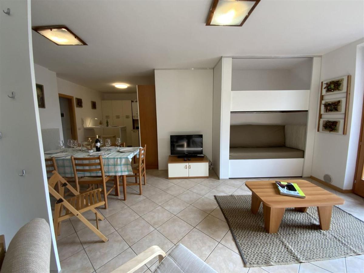 Juli Richi Apartment Croviana Eksteriør bilde
